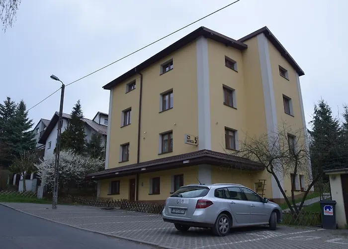 Habitación en casa particular Urocza